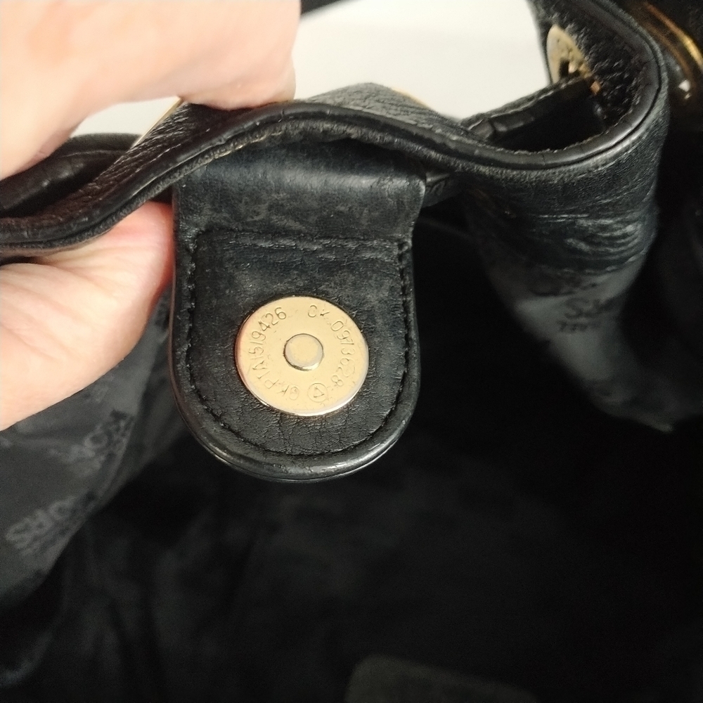 Michael Kors Black Medium East West Ring Tote - Picture 7 of 12